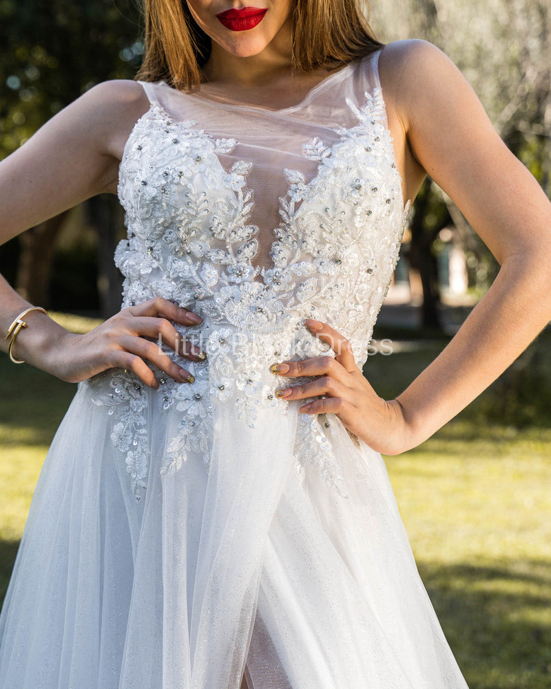 Vestido de novia bordado con transparencias